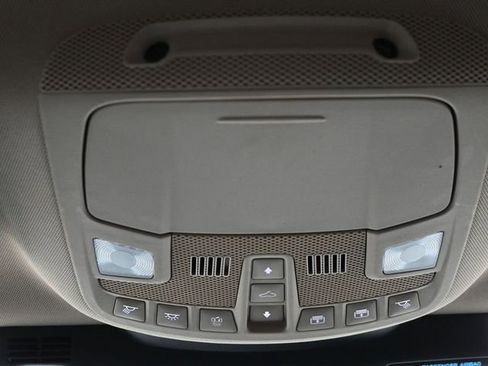 Used 2023 Lincoln Nautilus Reserve FWD image 18