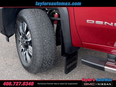 Used 2024 GMC Sierra 3500 Denali w/ Denali Reserve Package image 47