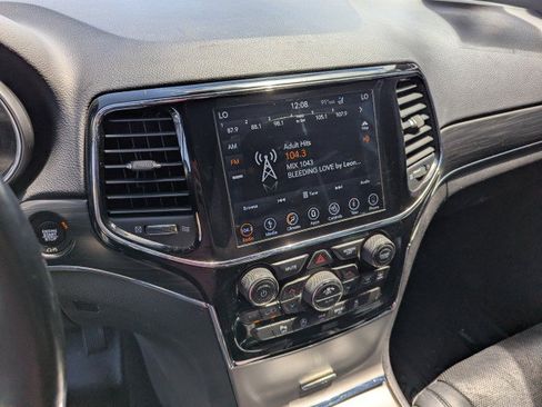 Used 2019 Jeep Grand Cherokee Limited w/ Luxury Group II AWD/4WD image 20