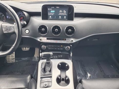 Used 2019 Kia Stinger GT AWD/4WD image 28