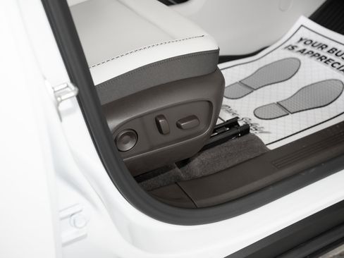 New 2026 GMC Terrain Denali image 78