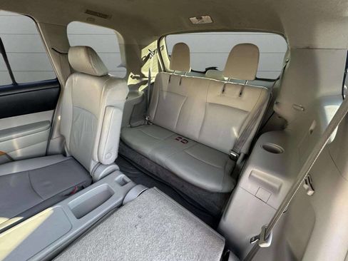 Used 2010 Toyota Highlander Limited image 22