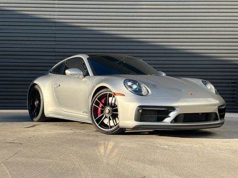 Certified 2022 Porsche 911 Carrera GTS image 9