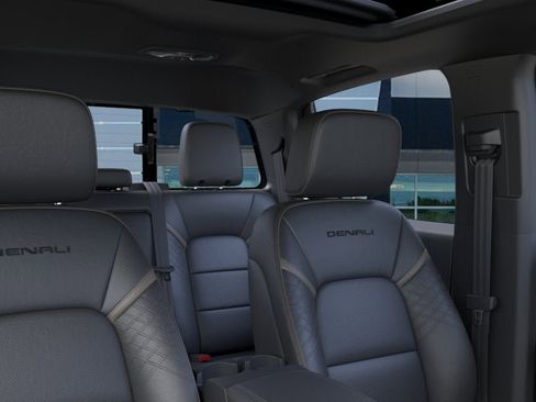 New 2026 GMC Canyon Denali w/ LPO, Denali Black Edition AWD/4WD image 24
