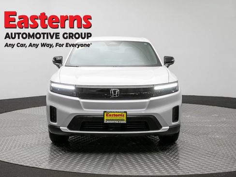 Used 2024 Honda Prologue EX image 2