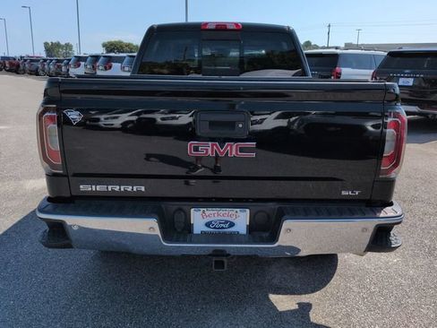 Used 2018 GMC Sierra 1500 SLT AWD/4WD image 5