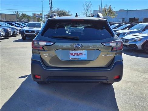 New 2025 Subaru Outback Premium image 3