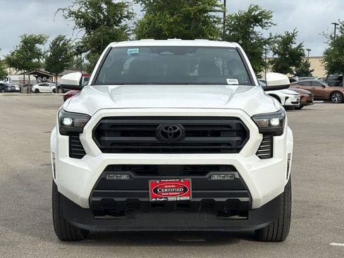 Used 2024 Toyota Tacoma SR5 RWD image 2