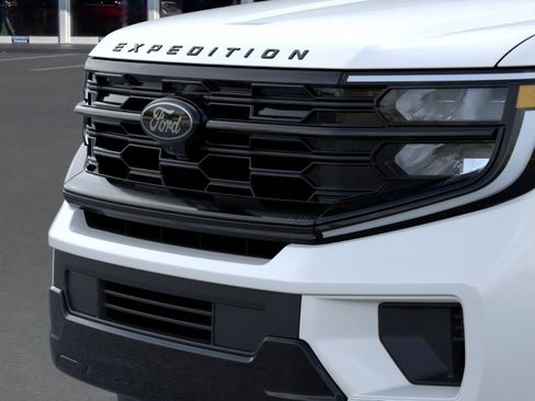 New 2026 Ford Expedition Platinum AWD/4WD image 17
