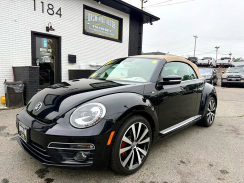 Used 2014 Volkswagen Beetle R-Line image 25