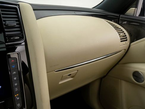 Used 2021 INFINITI QX80 Sensory w/ All-Season Package image 26