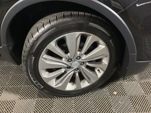 Used 2019 Buick Encore Preferred FWD image 37