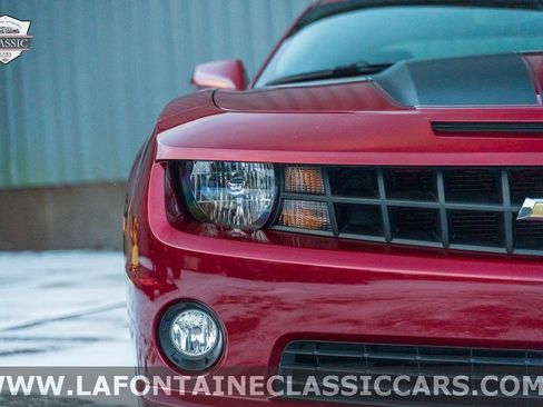 Used 2010 Chevrolet Camaro SS image 14