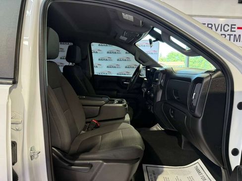 Used 2021 Chevrolet Silverado 1500 Custom w/ LPO, Dark Essentials Package AWD/4WD image 50