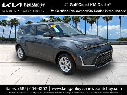 Certified 2025 Kia Soul LX w/ LX Technology Package