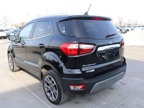 Used 2021 Ford EcoSport Titanium image 5