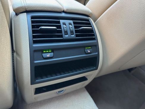 Used 2011 BMW 535i Sedan image 19