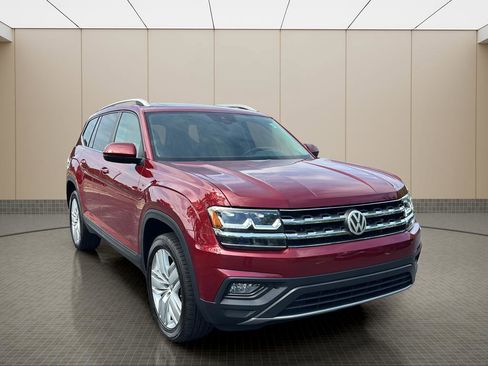 Used 2019 Volkswagen Atlas SE w/ Panoramic Sunroof Package FWD image 7