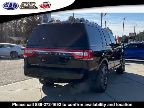 Used 2017 Lincoln Navigator Reserve image 7