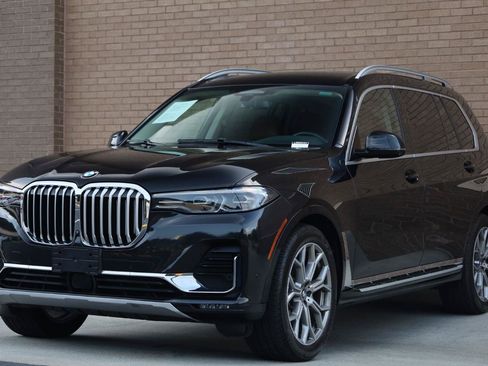 Used 2020 BMW X7 xDrive40i w/ Premium Package AWD/4WD image 5