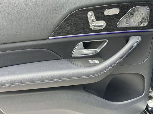 Certified 2023 Mercedes-Benz GLS 450 4MATIC image 26