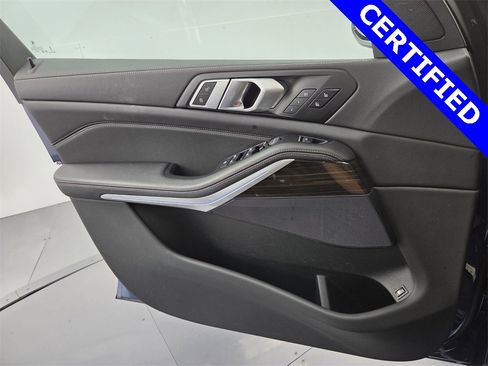 Used 2023 BMW X5 xDrive45e w/ Luxury Seating Package image 39