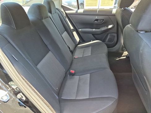 Used 2025 Nissan Sentra SV FWD image 30