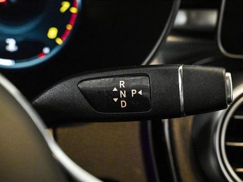 Certified 2022 Mercedes-Benz GLC 300 4MATIC image 12