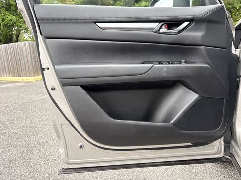 Used 2025 MAZDA CX-5 AWD 2.5 S w/ Select Package image 13