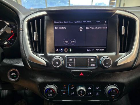Used 2020 GMC Terrain SLT w/ Preferred Package AWD/4WD image 32