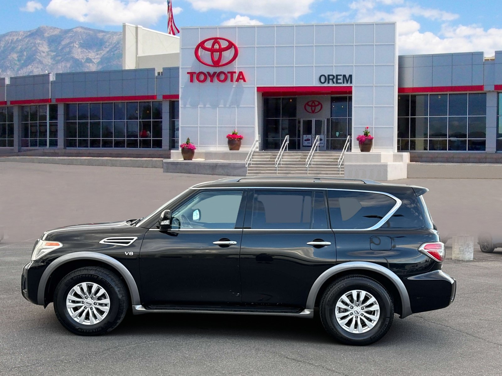 Used 2017 Nissan Armada SV AWD/4WD image 6
