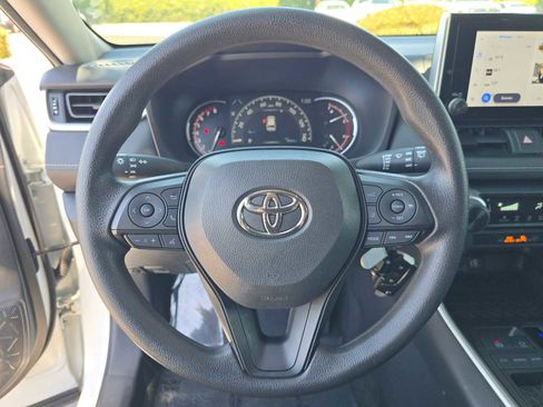 Certified 2025 Toyota RAV4 LE FWD image 24