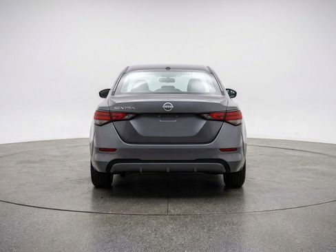 Used 2025 Nissan Sentra SV FWD image 7