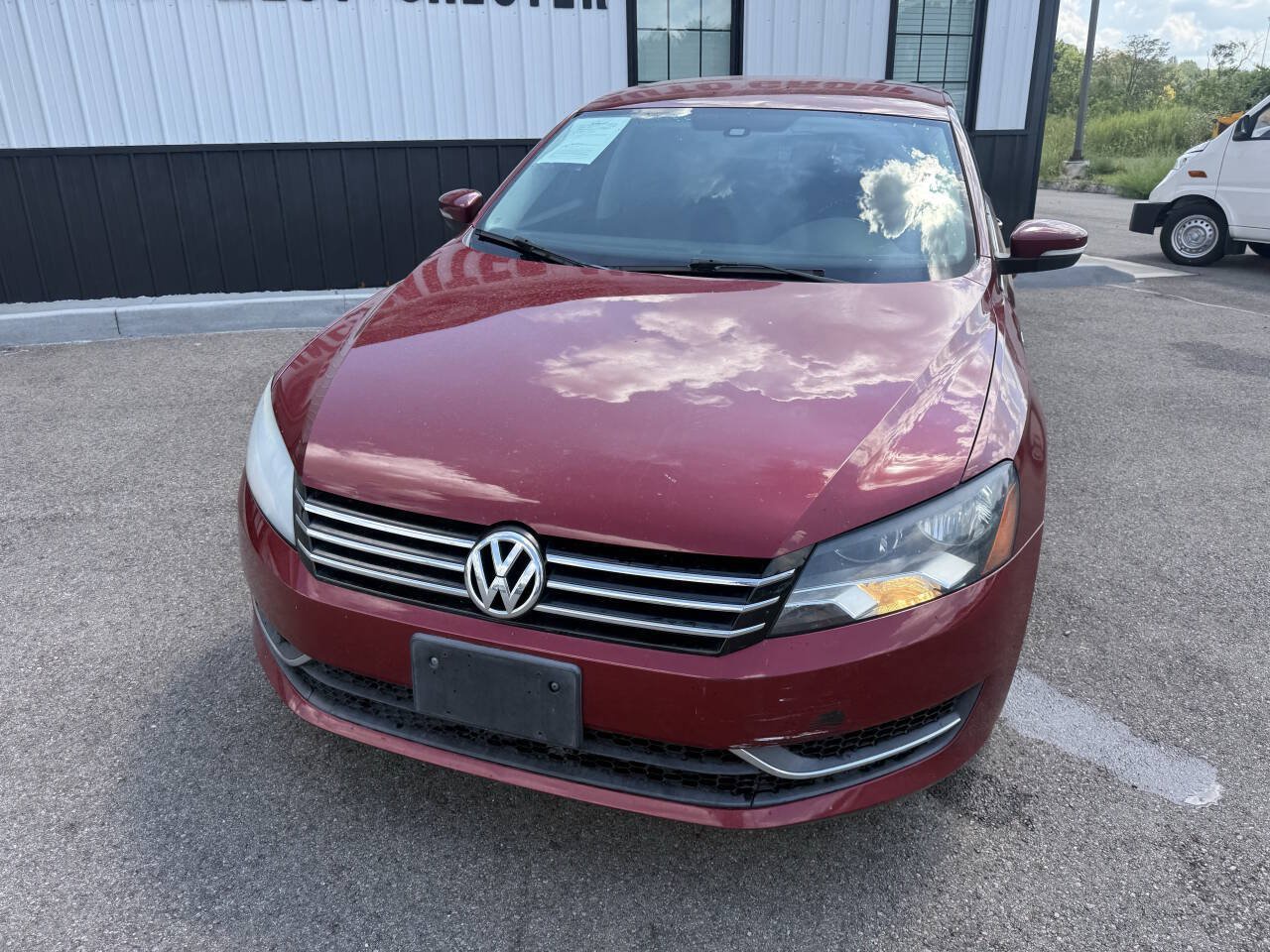 Used 2015 Volkswagen Passat 1.8T S FWD image 2