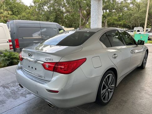 Used 2017 INFINITI Q50 Sport AWD/4WD image 7