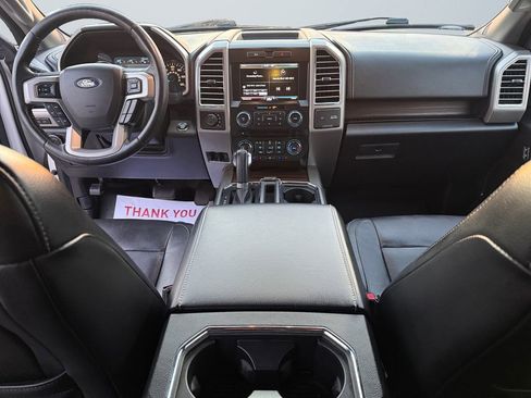 Used 2015 Ford F150 Lariat image 10