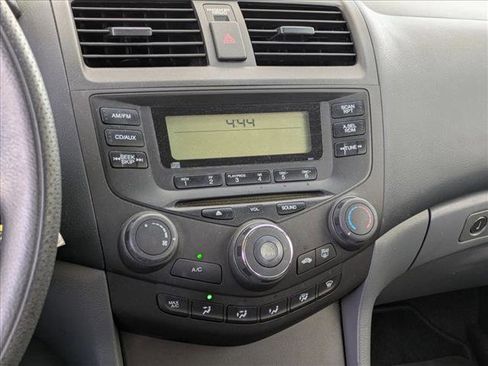 Used 2005 Honda Accord LX image 13