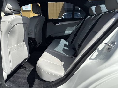 Used 2012 Mercedes-Benz C 250 Sedan image 19