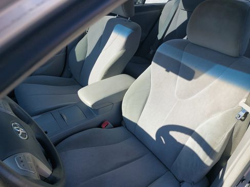 Used 2011 Toyota Camry BASE image 17