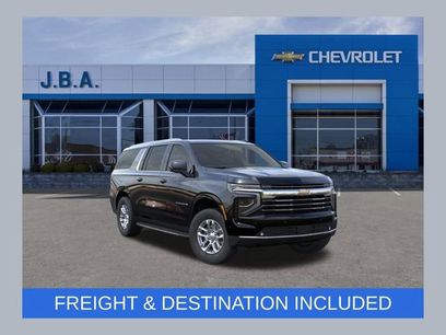 New 2026 Chevrolet Suburban LT w/ Comfort Package