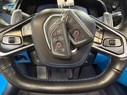 Used 2023 Chevrolet Corvette Stingray Premium Conv w/ Z51 Performance Package RWD image 46