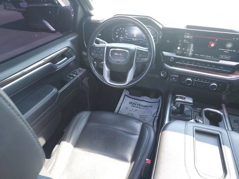 Used 2022 GMC Sierra 1500 Elevation w/ Elevation Premium Package AWD/4WD image 15