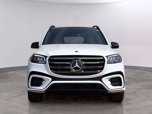 New 2026 Mercedes-Benz GLS 450 4MATIC image 2