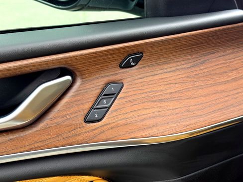 Used 2023 Jeep Grand Cherokee L Summit image 17