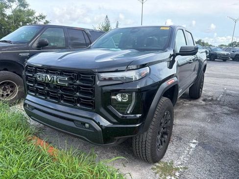 Used 2026 GMC Canyon Elevation w/ Convenience Package RWD image 4
