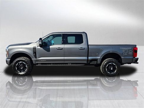 New 2026 Ford F250 Platinum w/ Tremor Off-Road Package image 3