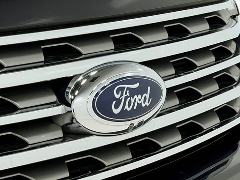 Used 2021 Ford Expedition Limited AWD/4WD image 45