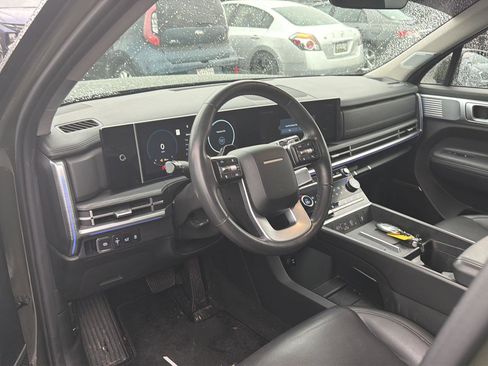 Certified 2024 Hyundai Santa Fe Limited image 7