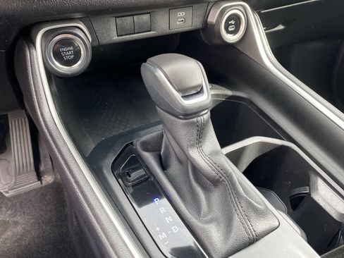 Used 2025 Toyota Grand Highlander XLE image 30