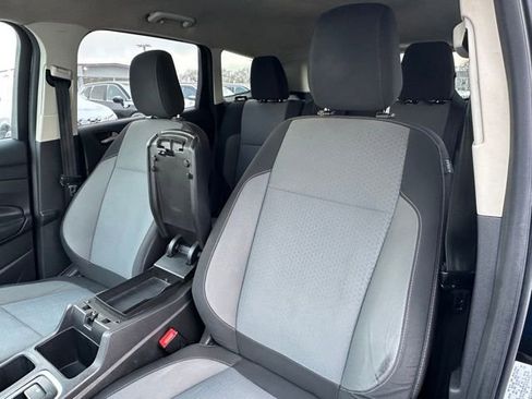 Used 2018 Ford Escape SE image 26